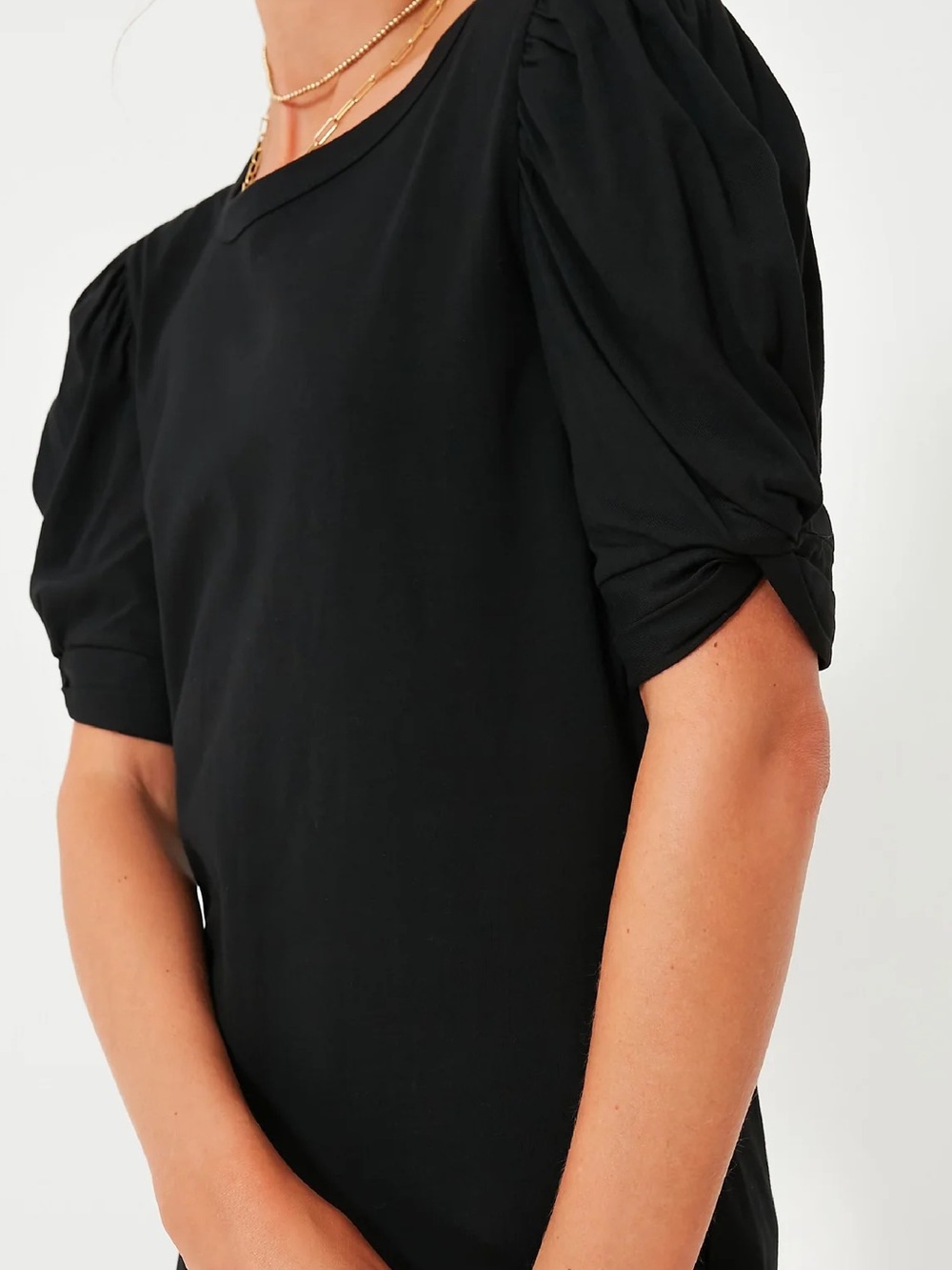 SUNDRY Black Tee